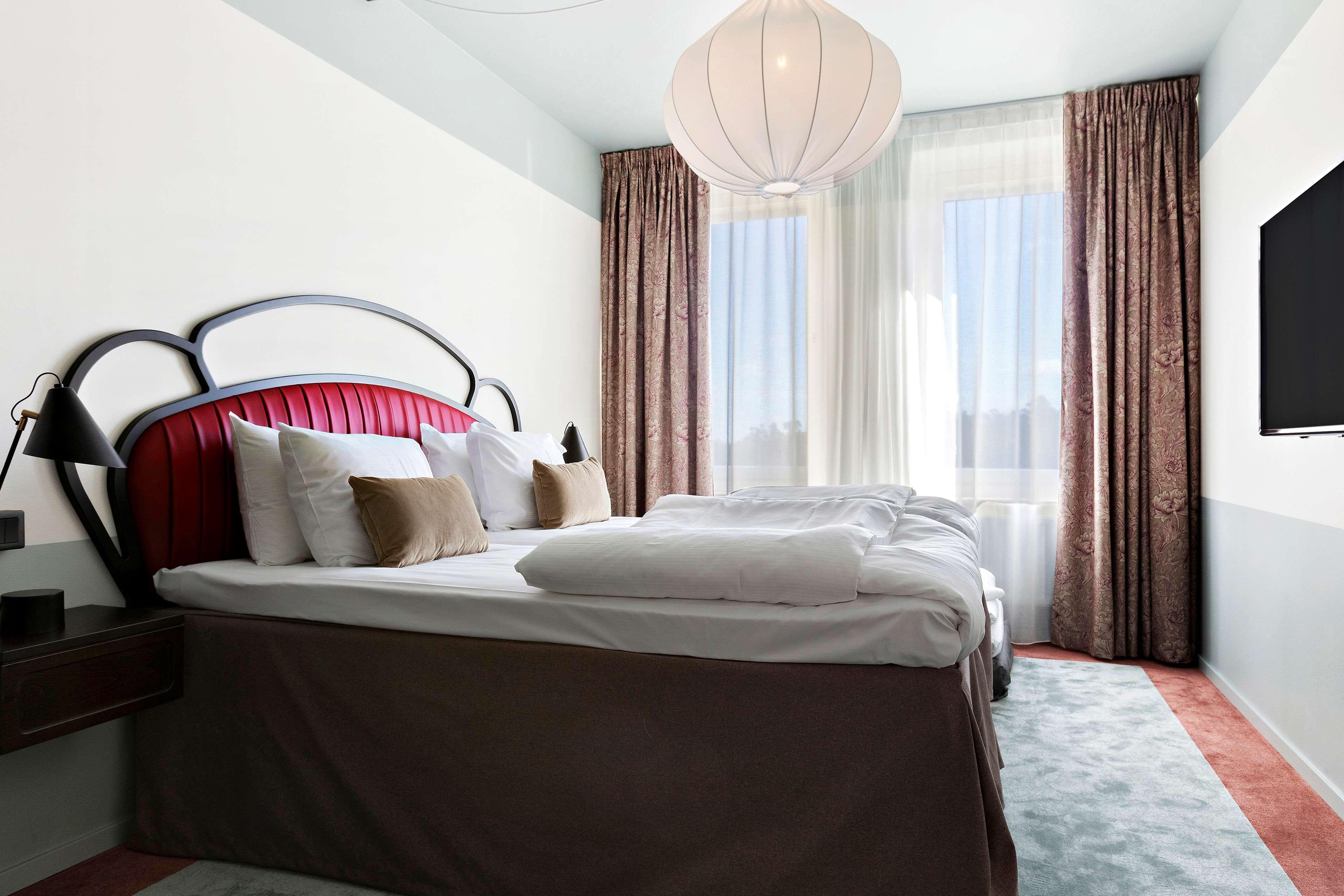 Hotel Gio; BW Signature Collection 솔나 외부 사진